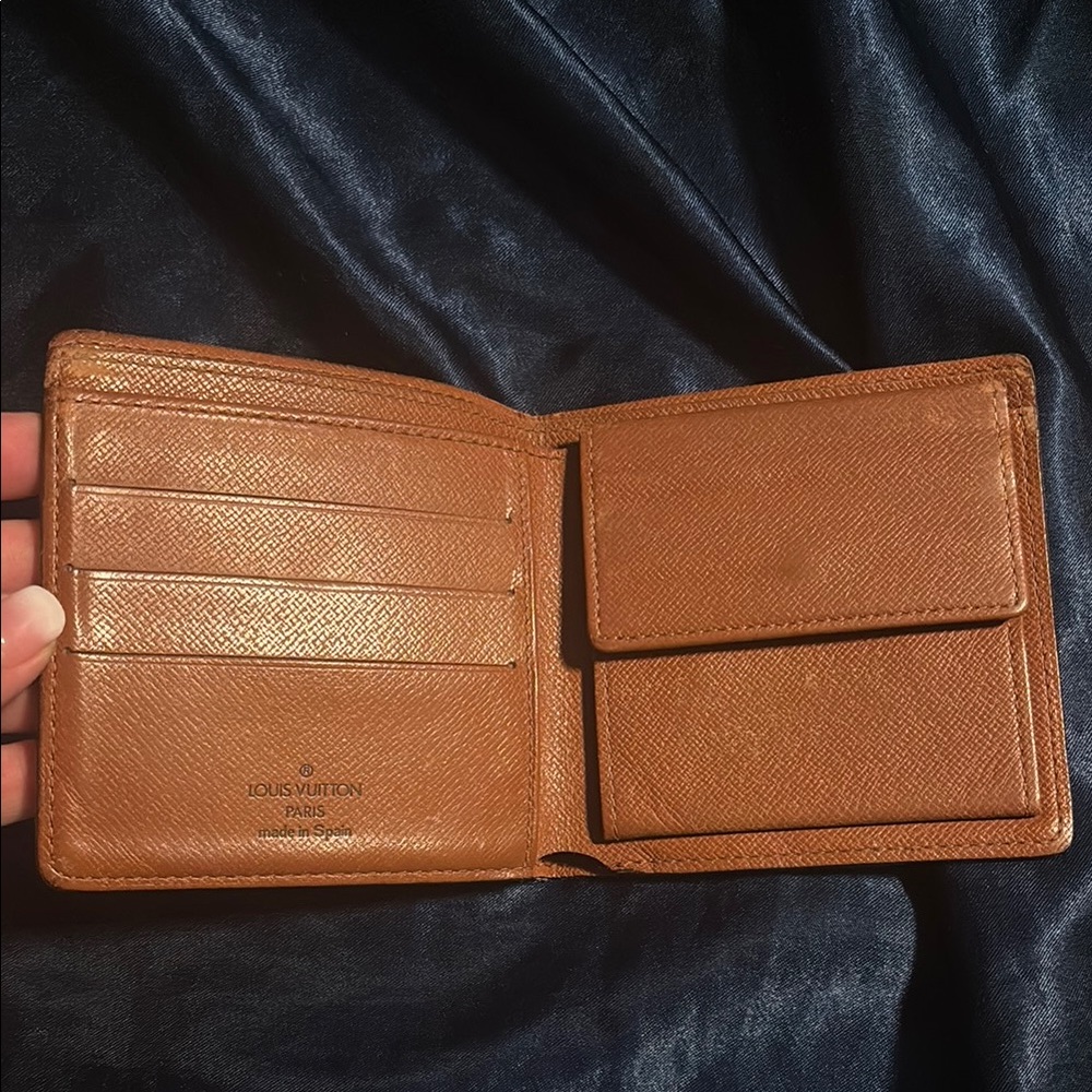 Louis Vuitton Brown Bifold Monogram Wallet - Picture 4 of 10